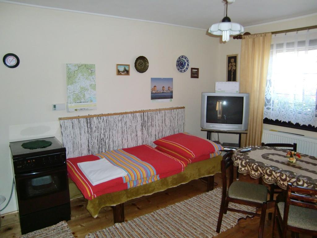 Chalupa Kucbel Liptovska Tepla Room photo